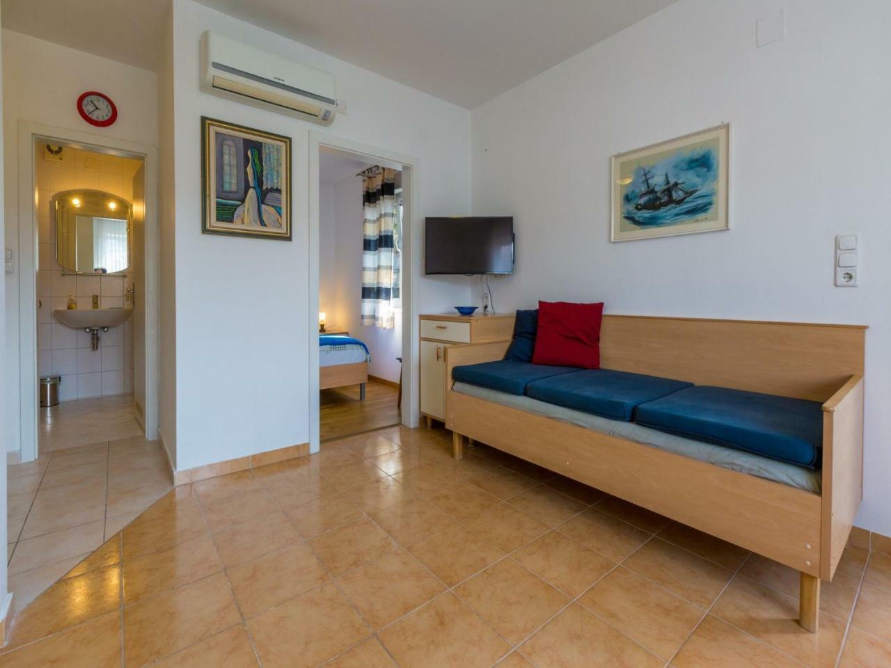 Apartment Regan Crikvenica Bagian luar foto